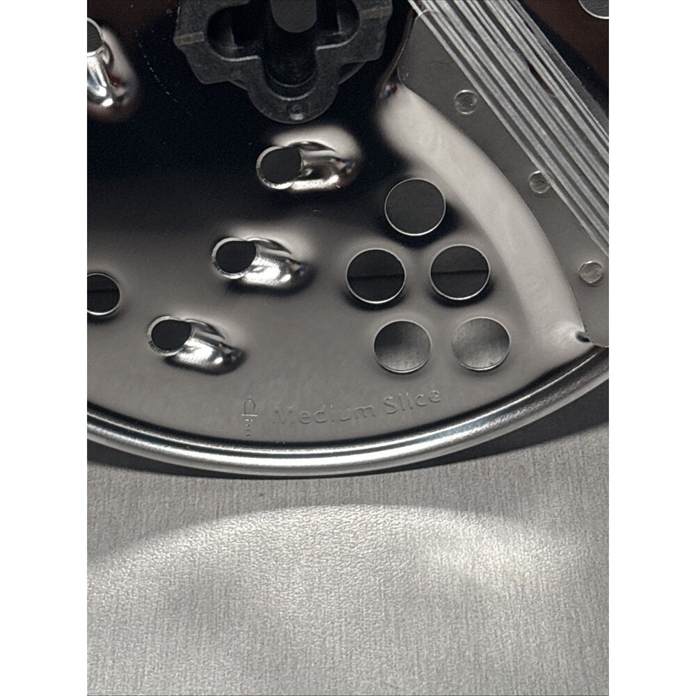 Kitchenaid KFP0718 KFP0719 Medium Shred Disc Medium Slice Replacement Parts NEW - Picture 5 of 6